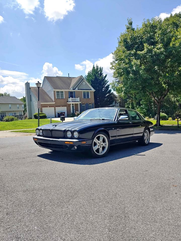 1998 Jaguar XJ R-Sport Sedan 4D